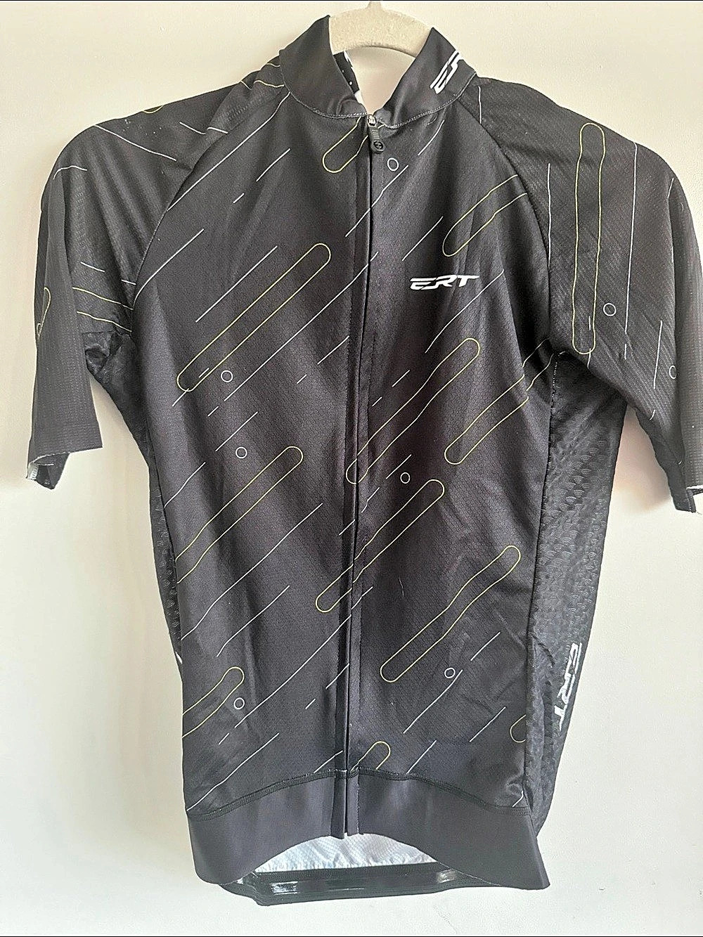 ERT Cycle Sport Cycling Jersey Geometric Black & Gray Size Medium